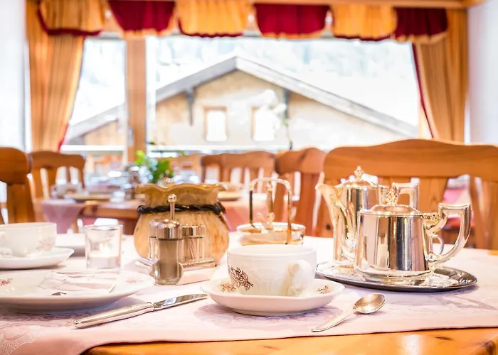 Bed & Breakfast Garni Ernst Falch